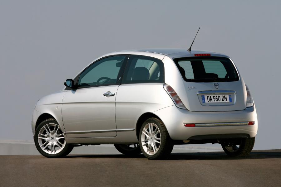  Lancia Ypsilon (843) 2006 года  (фото 21 из 43)
